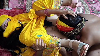 देसी भाभी के साथ गर्मागरम चुदाई की गंदी बातें हिंदी ऑडियो में