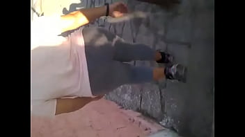 Celana Ketat Transparan Yang Menggoda