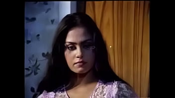 Gadis-gadis India Sensual Dalam Film B-grade Yang Menggoda