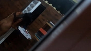 Novinha Pelada Recebendo O Motoboy Com Tesão: Segue No Insta @annebruna22
