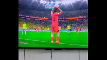 Brasil Menggoyang Korea Dengan Gairah Panas