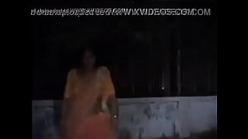 Bibiku Yang Seksi Dan Menggoda