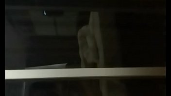Gadis Muda Mengulum Kontol Di Live Bigo