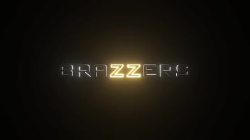 Brazzers Gila-gilaan Dengan Lubang Pantat Violet Myers Yang Menggoda / Masukkan Kode Xvpromo Di Situs Resmi Untuk Diskon