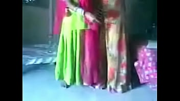Keseruan Lesbi Desi Yang Menggoda