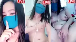 Gadis Indonesia Telanjang Bugil Masturbasi
