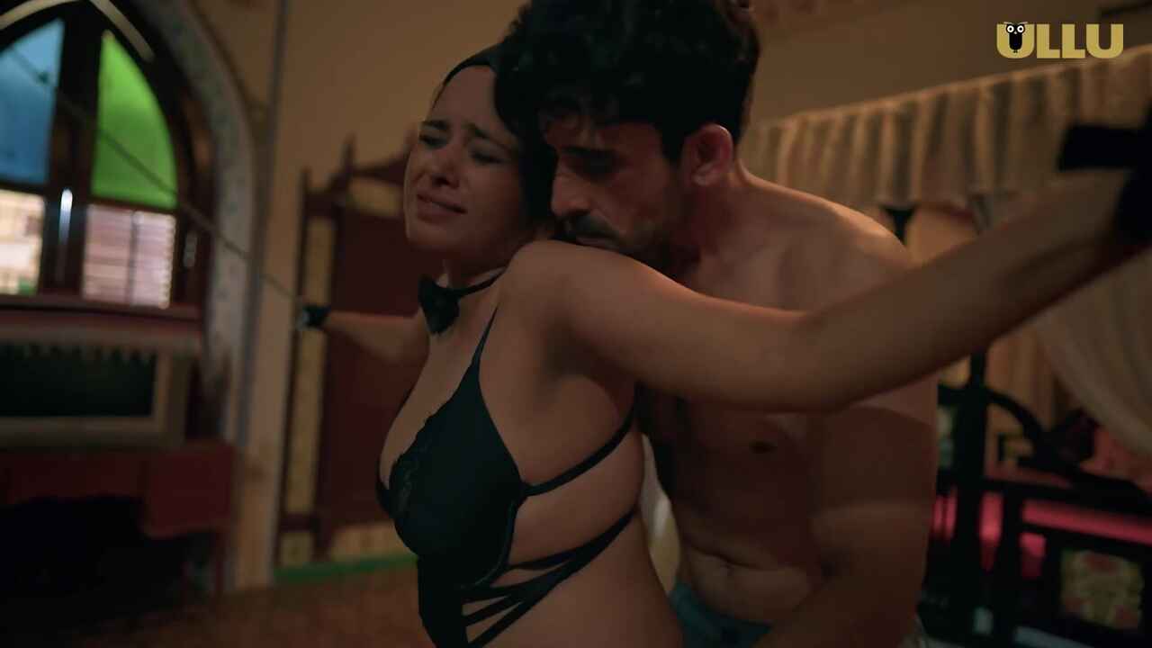 Pengelola Estate Yang Menggoda: Episode 3 – Nafsu Membara Di Vila Mewah