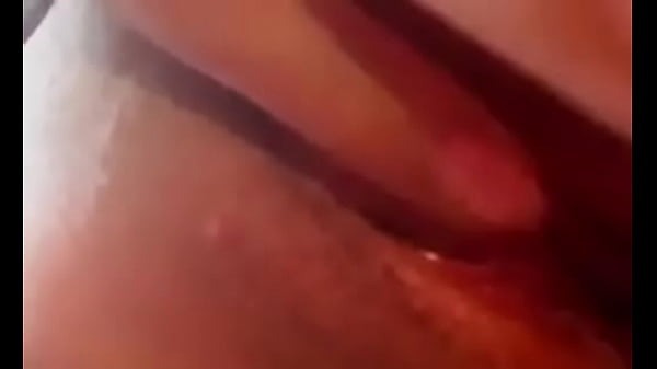 Mi Perra Caliente Me Manda Un Video Ardiente Masturbándose Y Suplicando Por Mi Verga