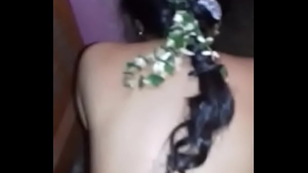 Desi Bhabhi Nungging Sambil Digoyang Dari Belakang