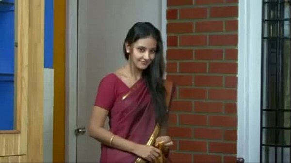Gadis India Seksi Yang Menggoda Dengan Pakaian Dalam Ketat