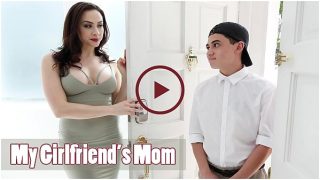 Induk Tiri Genit Chanel Preston Menggoda Dan Menggairahkan Pacar Putrinya