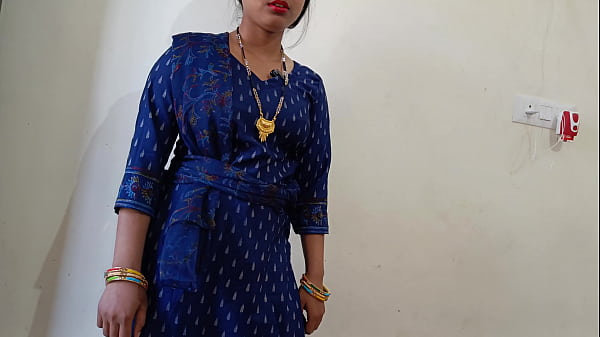 Gadis Desi India Yang Panas Dari Desa Mengalami Hubungan Seks Yang Menyakitkan Dengan Gaya Doggy Dalam Audio Hindi Yang Jelas