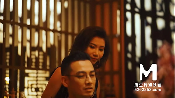 Pijat Erotis Gaya China Ep3: Zhou Ning Menggoda Di Ruang Pijat Sensual