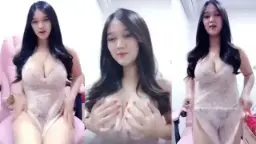 Pamer Belahan Dada Menggoda Dan Goyangan Seksi Miss Sheeila