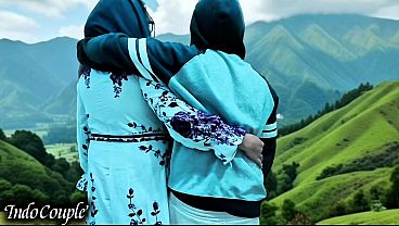 Istri Berjilbab Nakal Selingkuh Saat Suami Asyik Di Bali, Digoyang Pacar Sampai Tumpah Dalam-dalam. Kisah Nyata Perselingkuhan Istri.