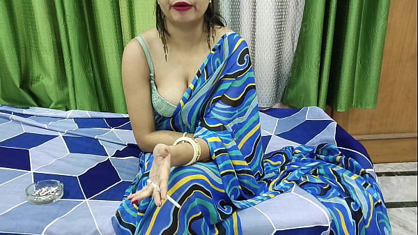Adik Tiri India Menggoda Kakak Tirinya Dan Membantunya Mengatur Hadiah Dalam Bahasa Hindi
