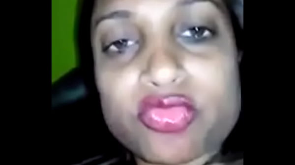 Bidadari Desi Yang Menggoda
