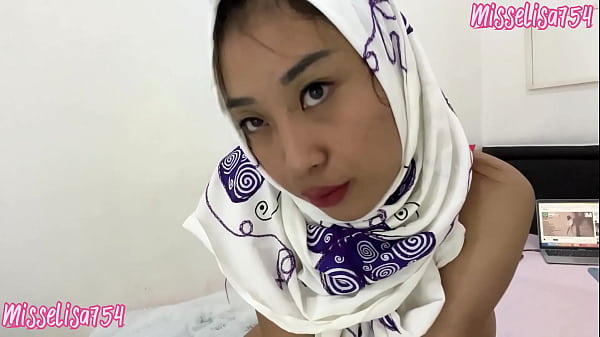 Tarian Arab Panas: Buang Baju Dan Goda Budak Hina Licik