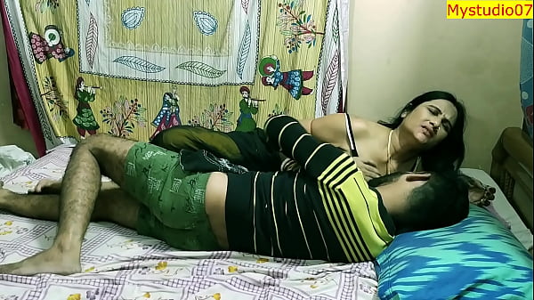 Desi Bhabhi Randi Panas Ngentot Sama Penganggur Devor! Adegan Seks Asli Dengan Suara Hindi Jernih