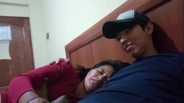 Sekali Lagi Bersama Ibu Mertua, Dia Doyan Ngentot Sepanjang Hari Denganku, Benar-benar Jalang