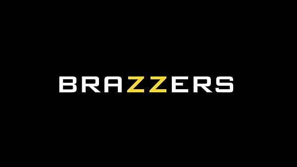 Andi James Dan Bess Breast Menggoda Pacarku – Adegan Panas Full Video Di Brazzers