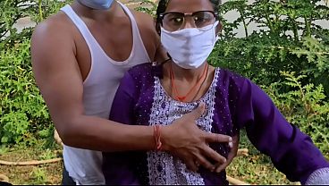 Desi Bhabhi Ke Gaon Ki Mast Gaand Ki Chudai