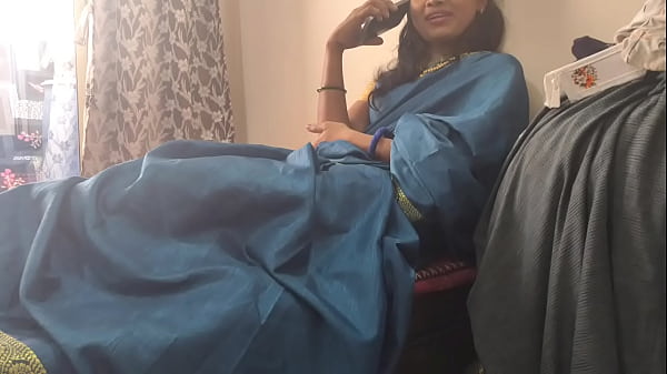भाभी ने अपने सौतेले भाई को बिस्तर पर चटखारे लेकर चोदा