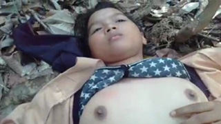 Gadis Pramuka Yang Menggoda Di Taman Rahasia