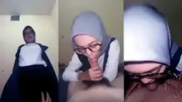 Kena Sepong Tante Hijab Di Hotel, Makin Nikmat Sambil Digoyang