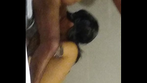 Neha Ngentot Abang Tiri Sambil Mandi Dengan Suara Seru