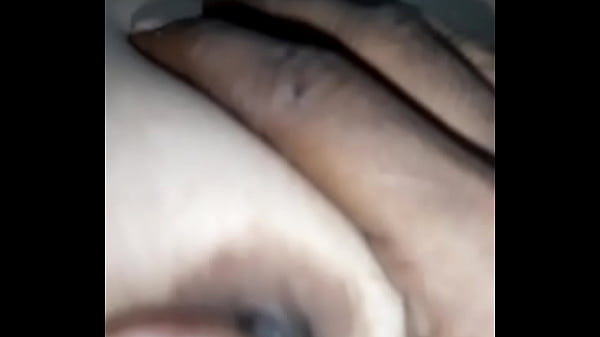 Hiru Desi Bhabhi Yang Panas Dan Menggoda