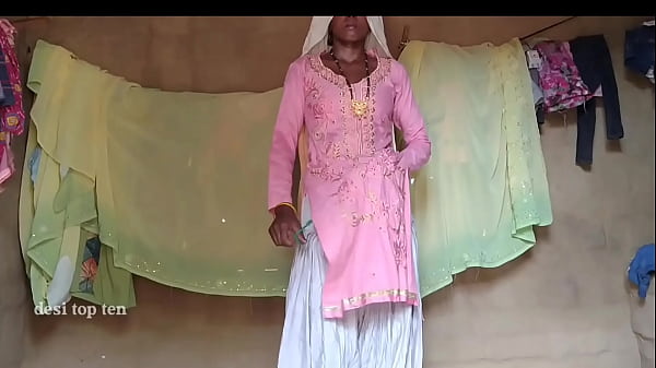 मोटे लंड से मेरी गर्म पत्नी की देसी चूत का जमकर मजा