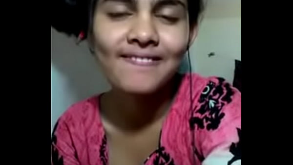 Bocah India Ini Bikin Ngilu, Goyangannya Bikin Pengen Ngerasain Langsung