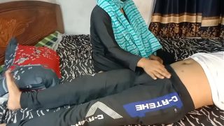 Gue Ngewe Temen Anak Tiri Gue Yang Sekelas Sama Dia, Doi Bocah Sekolah Tapi Kontolnya Bikin Mampus.