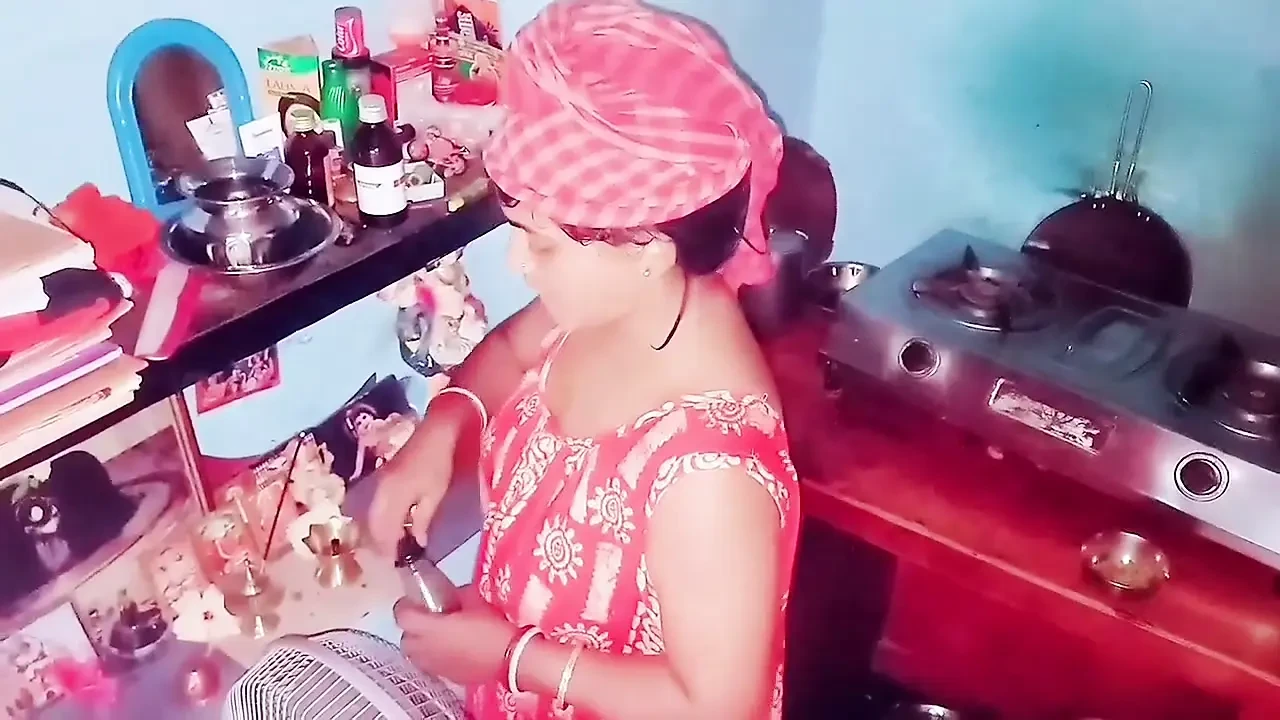 Brother-in-law Had Sex By Pressing Her Boobs