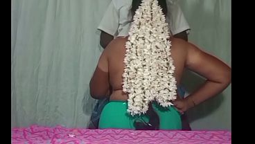 Desi Tamil Istri Rumah Yang Bikin Makin Greget