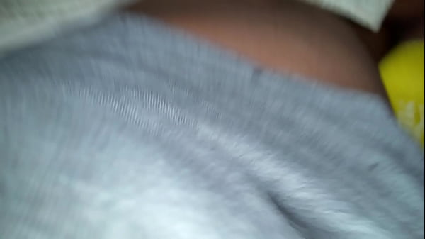 Mama Ngewe Pagi-pagi, Kontol Masuk Dalem