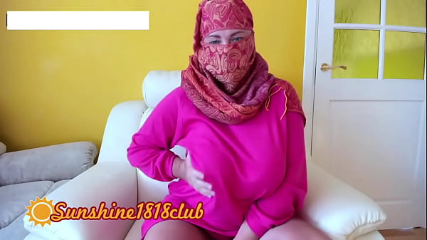Nonton Cewek Arab Muslimah Khalifa Live Cam Pukul 09.30, Bikin Makin Pengen