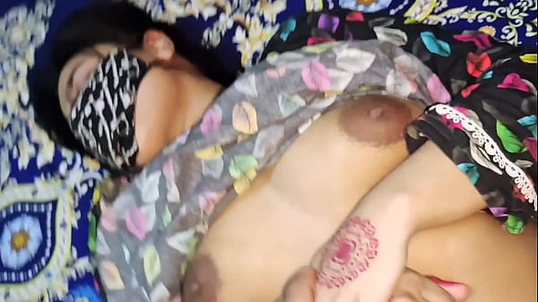 Ibu Tiriku Ngajarin Aku Soal Ngewe, Ngomong Kotor, Erangan Mesum, Seks Liar Banget.