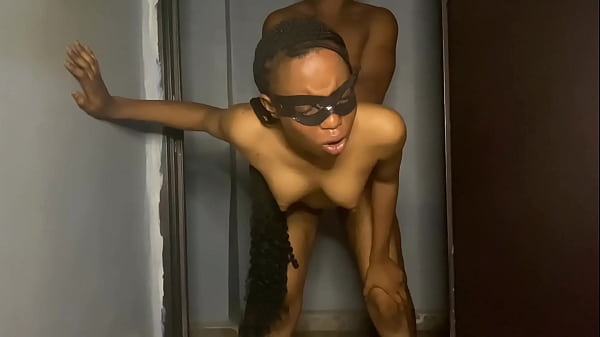 Mbak Tiri Sange Kebelet Ngocok Kontol Kakak Tiri Sampai Nangis Kejer