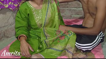 Kakak Ipar Desi India Panas Dan Adik Ipar Lagi Main Gila Di Ranjang.