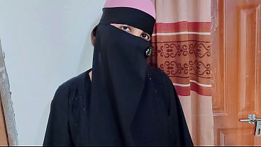 Hijab Jalang Jasmine Digebukin Random Di Jalan, Ngentot Keras Abis.