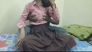 Cewek Kuliahan India Ngentot Sama Pacar Di Kamar Kosan, Crot Di Dalem.