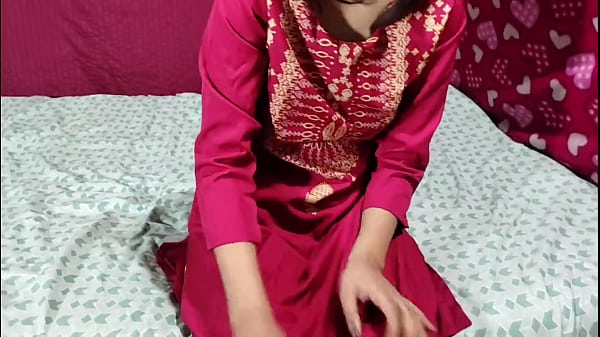 Desi Indian Cewek Tiri Ngentot Romantis Bareng Kakak Tiri, Suara Hindi Bikin Makin Sange
