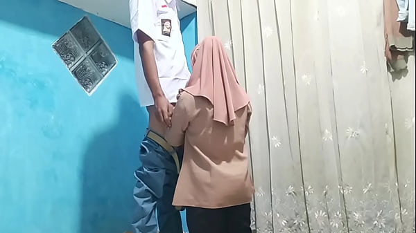 Murid Ngewe Bu Guru Abis Pulang Sekolah, Makin Seru Makin Basah.