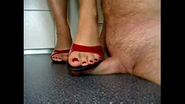 Bhabhi India Nakal Injak-injak Kontol Devar Sampai Lecet