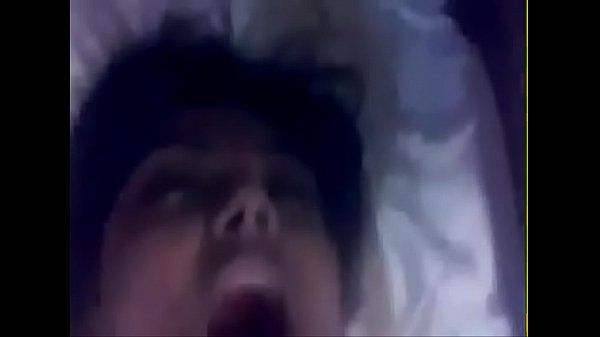 Desi Abang, Lihat Selfie Hot Adik Lagi Main Sendiri