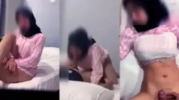 Ngentot Si Karyawan Berhijab Di Hotel, Makin Basah Habis Dipuasin.