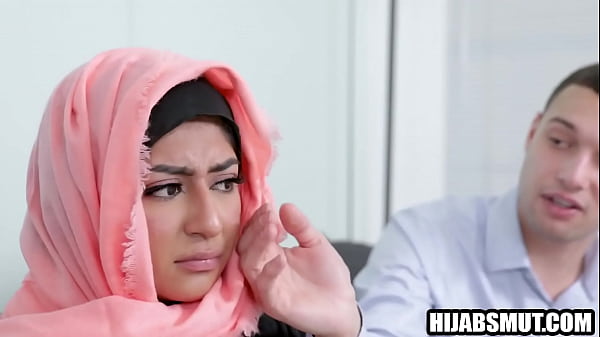 Gadis Hijab Terpaksa Digaruk Bule Amerika Sampai Muncrat
