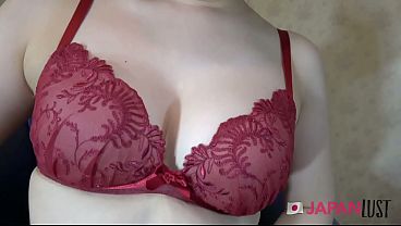 Bokep Jepang Montok, Memeknya Dikocok Sampai Crot Di Dalem